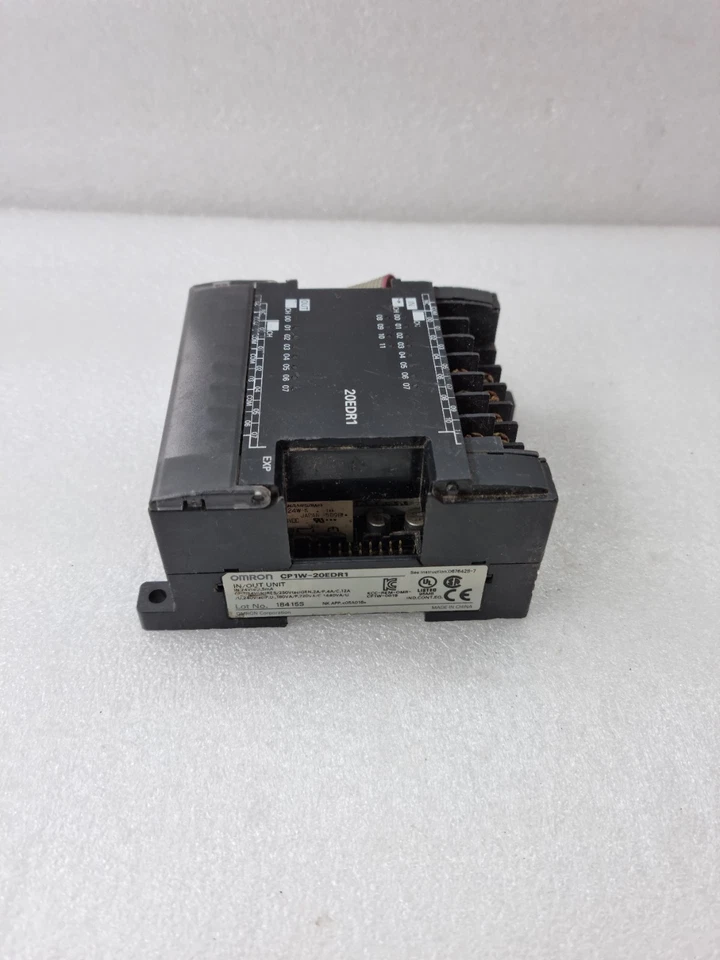 OMRON 20EDR1 CP1W-20EDR1 IN/OUT UNIT 24V CP1W20EDR1